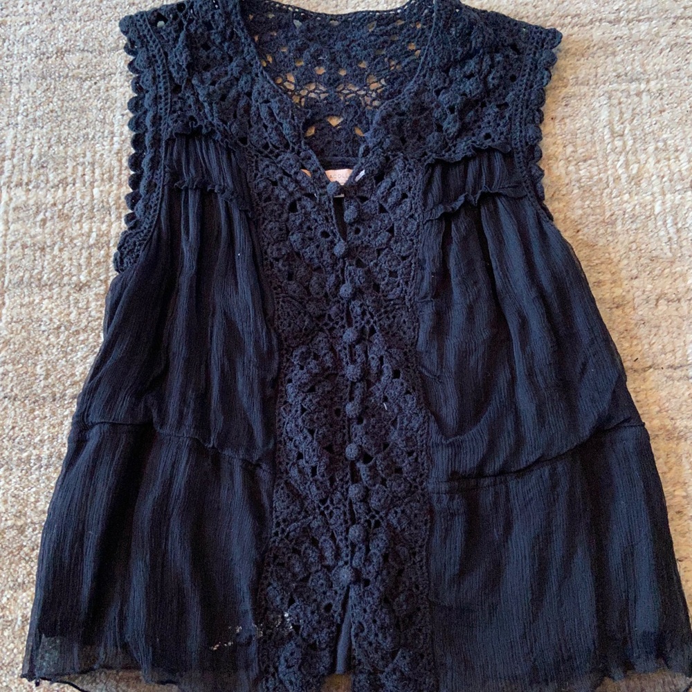 Maxazria Collection top